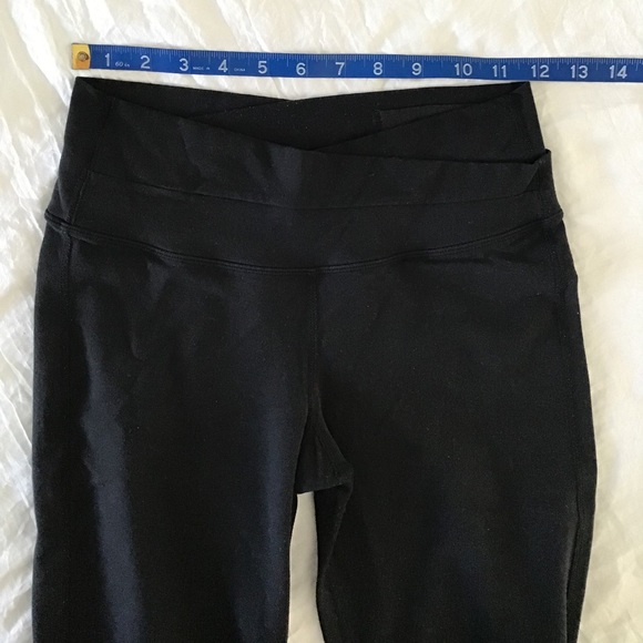 SOLD 🛑- LULULEMON Sz4 TIGHTS - Picture 6 of 7